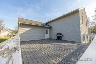 3481 Hampton Downs Dr SE, Grand Rapids, MI 49512 - Photo 18