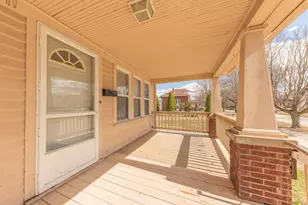 35324 Chestnut St, Wayne, MI 48184 - Photo 4