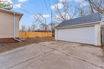 15213 Mettetal Street, Detroit, MI 48227 - Photo 32