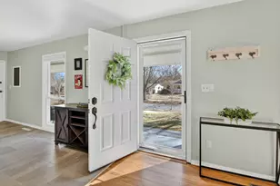 1621 Peach St, Ann Arbor, MI 48105 - Photo 6