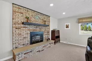 1621 Peach St, Ann Arbor, MI 48105 - Photo 20