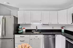 1621 Peach St, Ann Arbor, MI 48105 - Photo 12