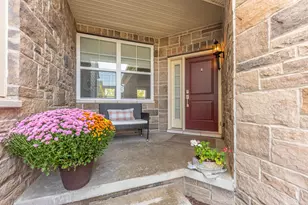 3370 Roseford Blvd, Ann Arbor, MI 48105 - Photo 4