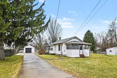 1015 Pearl Street, Lansing, MI 48906 - Photo 1