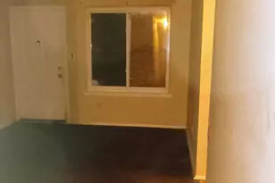 6121 Plainview Ave, Detroit, MI 48228 - Photo 4