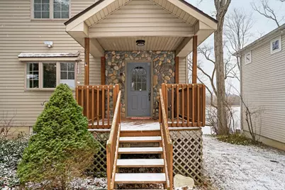 6511 Forest Beach Drive, Brighton, MI 48116 - Photo 4