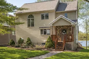 6511 Forest Beach Dr, Brighton, MI 48116 - Photo 1