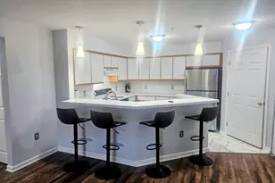 1573 Oakfield Dr, Ann Arbor, MI 48108 - Photo 4