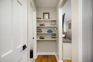 922 Cedarhill, Royal Oak, MI 48067 - Photo 16