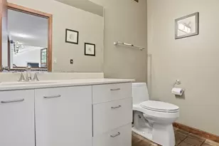 3635 Fox Hunt Dr, Ann Arbor, MI 48105 - Photo 14