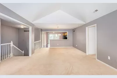 28235 Carlton Way Drive, Novi, MI 48377 - Photo 4