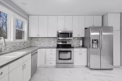 4550 Brookmeadow Court SE, Kentwood, MI 49512 - Photo 14