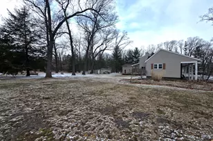 673 S Wolf Lake Rd, Muskegon, MI 49442 - Photo 8
