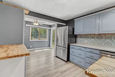 673 S Wolf Lake Road, Muskegon, MI 49442 - Photo 12