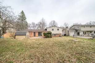 3212 Lockridge Dr, Ann Arbor, MI 48108 - Photo 6