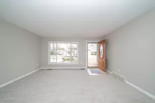 3212 Lockridge Dr, Ann Arbor, MI 48108 - Photo 18