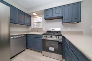 3212 Lockridge Dr, Ann Arbor, MI 48108 - Photo 24