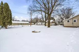 415 Winifred Ave, Lansing, MI 48917 - Photo 32