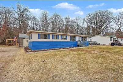 859 E Old Pine Trail #63, Newaygo, MI 49337 - Photo 4