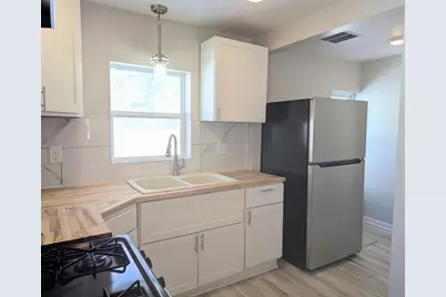 1402 North Avenue NE, Grand Rapids, MI 49505 - Photo 18