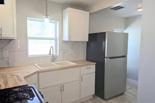 1402 North Ave NE, Grand Rapids, MI 49505 - Photo 18