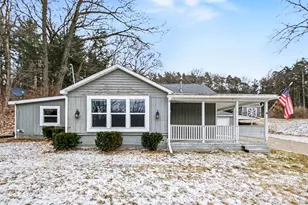 10990 Summit Ave NE, Rockford, MI 49341 - Photo 2