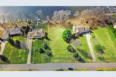 Unit 19 Crystal Beach Drive, Sturgis, MI 49091 - Photo 4