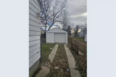 12944 Rosemont, Detroit, MI 48223 - Photo 8