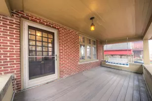 809 Sycamore Pl, Ann Arbor, MI 48104 - Photo 4