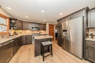 9055 Yorkshire Dr, Saline, MI 48176 - Photo 16
