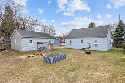 16 W Pine Street, Fremont, MI 49412 - Photo 4