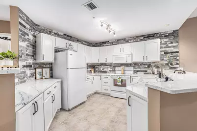 2964 Lakeshore Drive #E403, Muskegon, MI 49441 - Photo 6