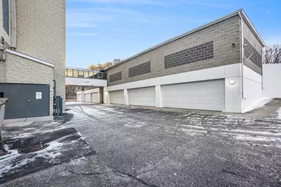 2964 Lakeshore Drive #E403, Muskegon, MI 49441 - Photo 24