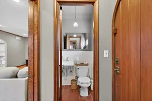 221 N Higby St, Jackson, MI 49202 - Photo 6