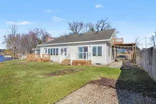 11010 Gourdneck Lake Dr, Portage, MI 49002 - Photo 32