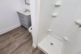 913 N Monroe Street SE, Lowell, MI 49331 - Photo 6