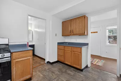 609 Webb Street, Jackson, MI 49202 - Photo 12