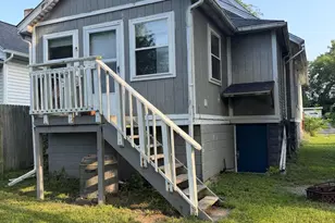 609 Webb St, Jackson, MI 49202 - Photo 2