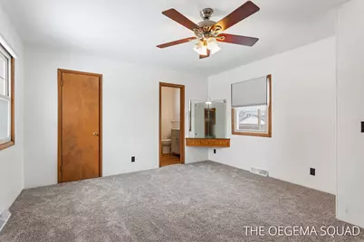 750 Pine Avenue, Holland, MI 49423 - Photo 16