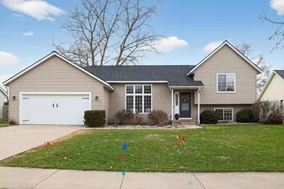 826 Meadow Drive, Wayland, MI 49348 - Photo 2