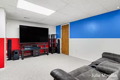 4701 Maplehollow Court SE, Grand Rapids, MI 49508 - Photo 24