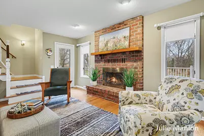 4701 Maplehollow Court SE, Grand Rapids, MI 49508 - Photo 4