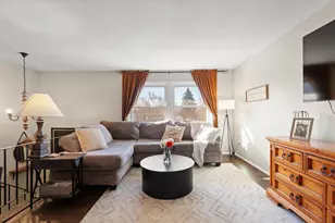 1207 W Pottawatamie St, Tecumseh, MI 49286 - Photo 8