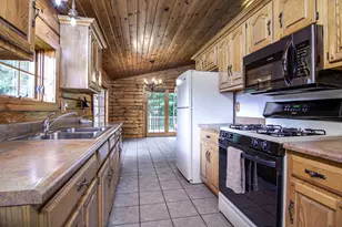 1442 W Tyler Rd, Hart, MI 49420 - Photo 4