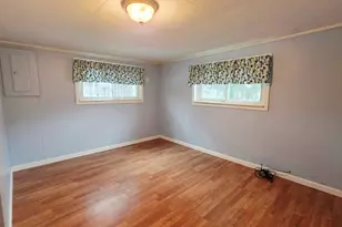 321 S 4th St, Edmore, MI 48829 - Photo 12