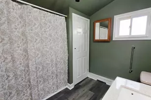 321 S 4th St, Edmore, MI 48829 - Photo 10