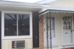 655 Blue Ash Dr SE, Grand Rapids, MI 49548 - Photo 2