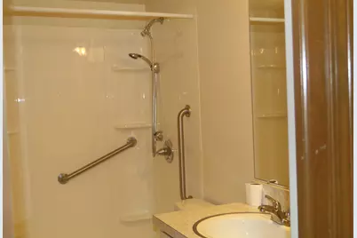 655 Blue Ash Drive SE #114, Grand Rapids, MI 49548 - Photo 4