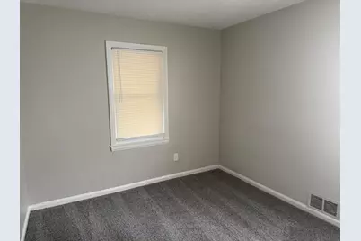 18949 Washtenaw Street, Harper Woods, MI 48225 - Photo 12