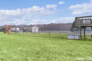 7563 Red Cedar Dr NE, Cedar Springs, MI 49319 - Photo 20